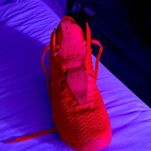 Basketball shoes 10/5 worn one time still in amazing condition